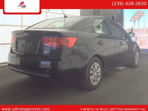 Used 2012 Kia Forte EX FWD image 2
