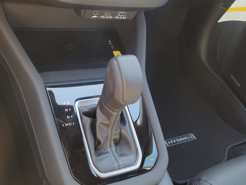 New 2025 Subaru Forester Limited w/ Popular Package image 13