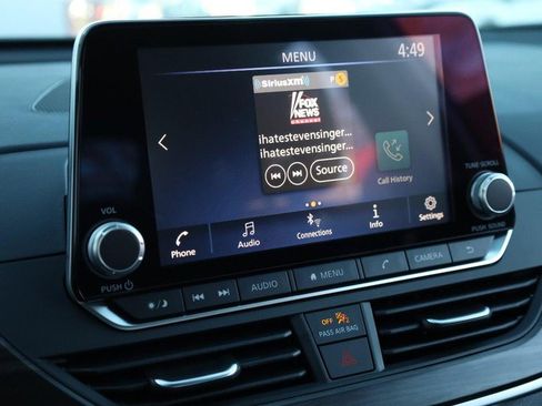 New 2025 Nissan Altima 2.5 SV image 11