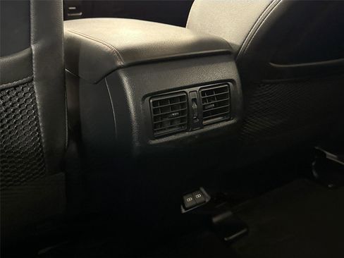 Certified 2024 Toyota 4Runner TRD Off-Road Premium AWD/4WD image 35
