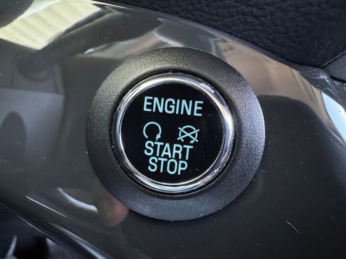 Used 2013 Ford Escape Titanium w/ Parking Technology Pkg image 16