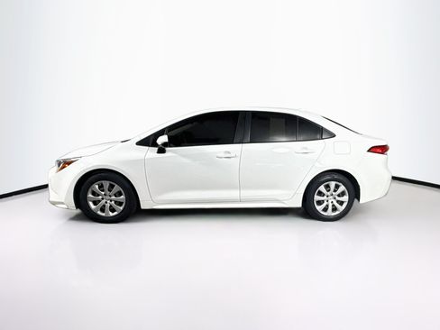 Used 2022 Toyota Corolla LE FWD image 7