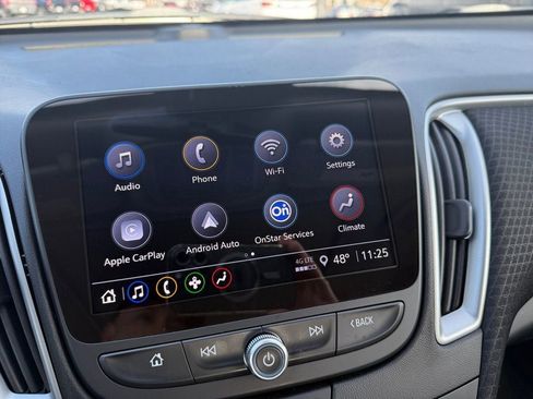 Used 2024 Chevrolet Malibu LT image 18