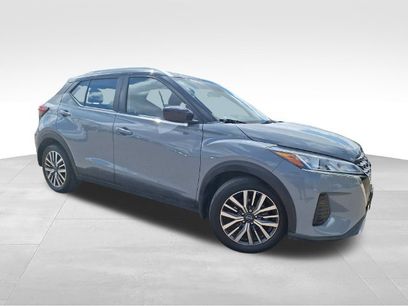 Certified 2024 Nissan Kicks SV
