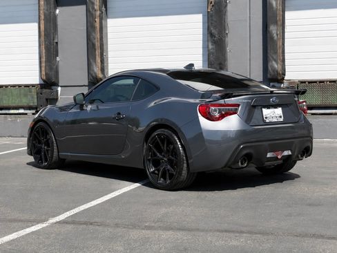 Used 2020 Subaru BRZ Limited RWD image 6
