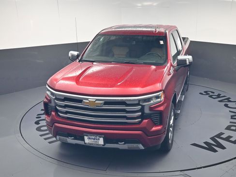 Used 2024 Chevrolet Silverado 1500 High Country w/ High Country Premium Package image 32