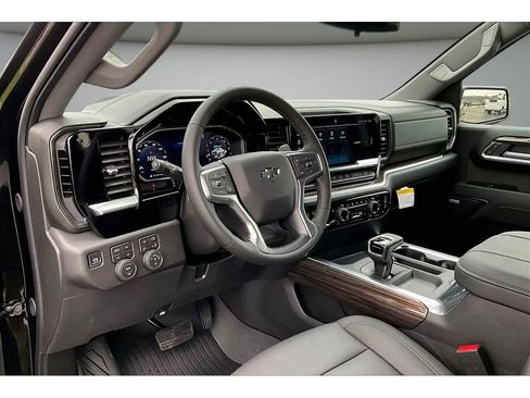 New 2026 Chevrolet Silverado 1500 LT Trail Boss AWD/4WD image 7