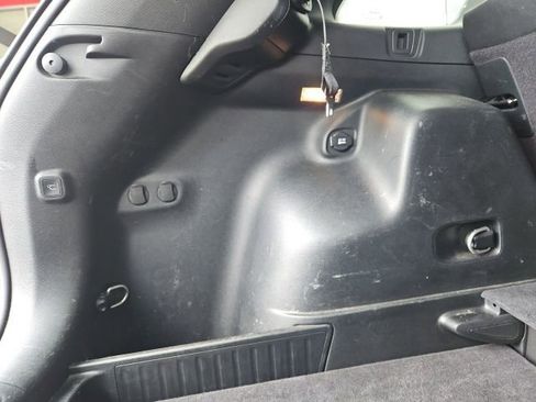 Used 2023 Jeep Cherokee Altitude Lux image 19