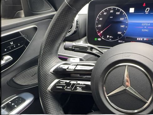 Used 2023 Mercedes-Benz C 300 Sedan image 40