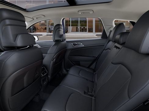 New 2026 Kia Sportage SX image 18
