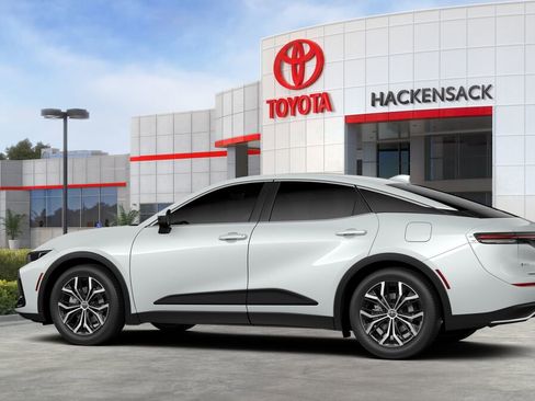 New 2026 Toyota Crown XLE image 5