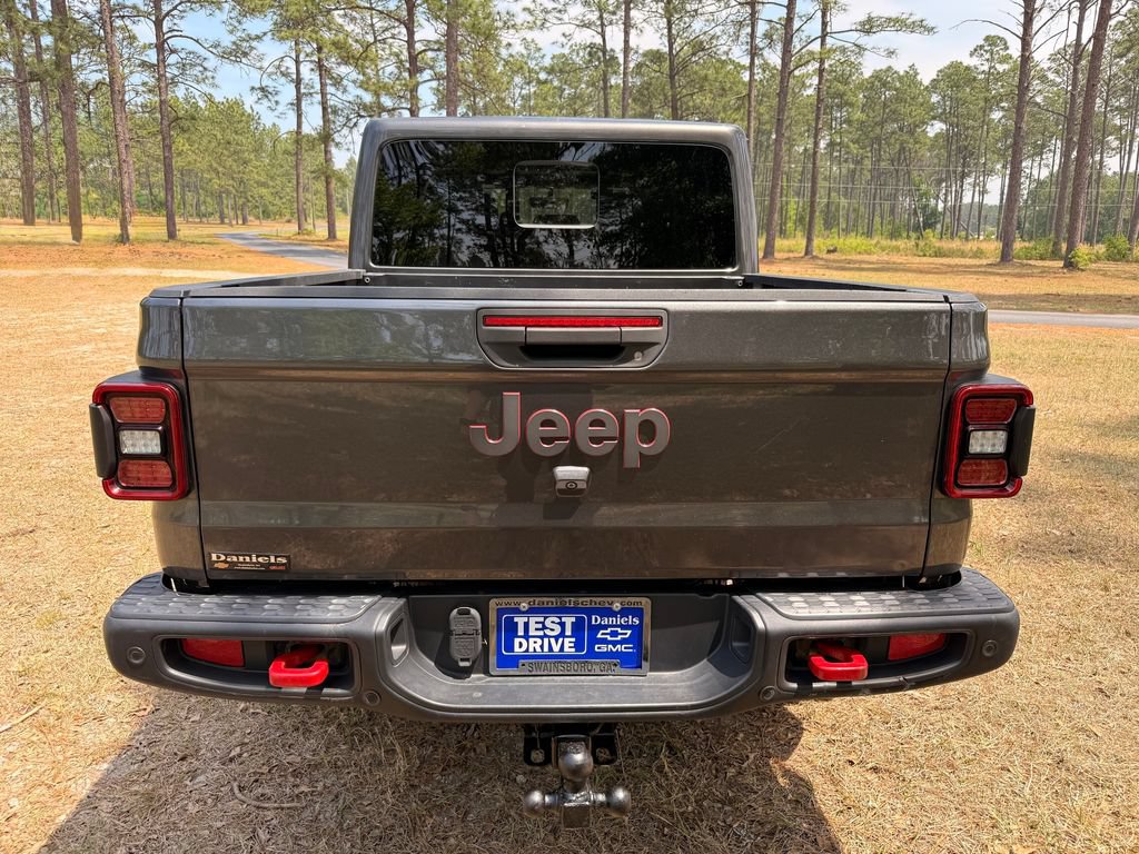 Used 2021 Jeep Gladiator Rubicon w/ Uconnect 4C Nav & Sound Group AWD/4WD image 4