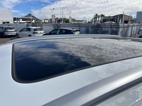 Used 2022 Volkswagen Atlas Cross Sport SE w/ Panoramic Sunroof Package AWD/4WD image 19
