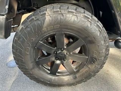 Used 2013 Jeep Wrangler Unlimited Sahara w/ Mopar Chrome Edition Group image 20