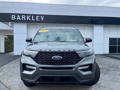 Used 2022 Ford Explorer ST w/ ST Street Pack RWD image 8