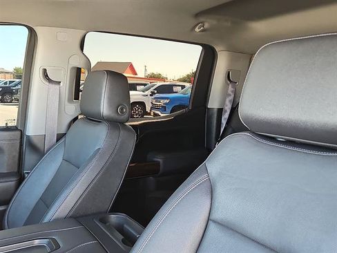 Used 2021 GMC Sierra 1500 SLT AWD/4WD image 11