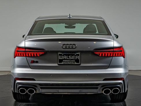 Used 2022 Audi S6 Premium Plus w/ S Sport Package AWD/4WD image 6