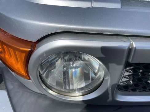 Used 2007 Toyota FJ Cruiser 4WD image 8