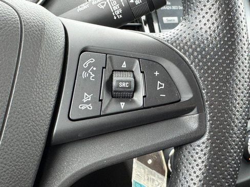 Used 2017 Chevrolet Trax LS AWD/4WD image 17