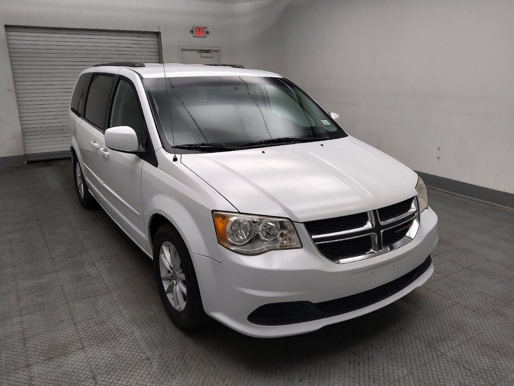 Used 2016 Dodge Grand Caravan SXT FWD image 13