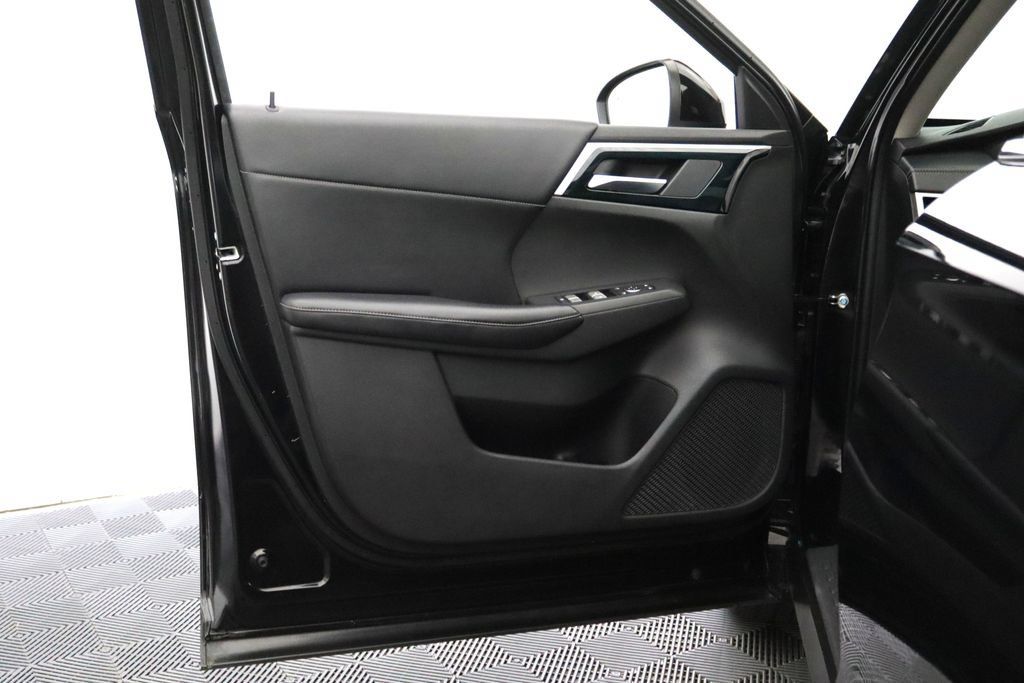 Used 2022 Mitsubishi Outlander SE FWD image 14