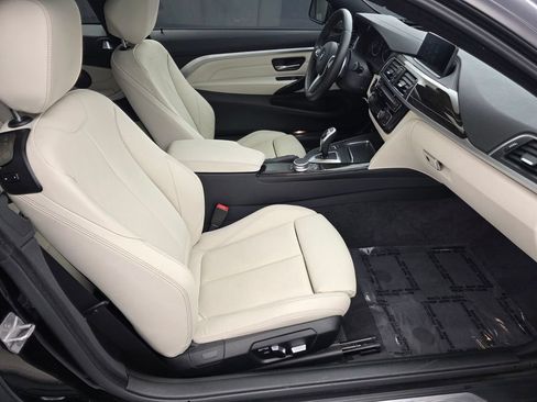 Used 2020 BMW 430i Coupe w/ M Sport Package RWD image 27