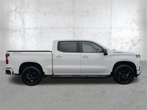 Certified 2022 Chevrolet Silverado 1500 RST w/ Rally Edition image 3