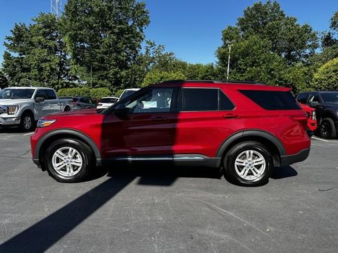 Certified 2023 Ford Explorer XLT AWD/4WD image 8