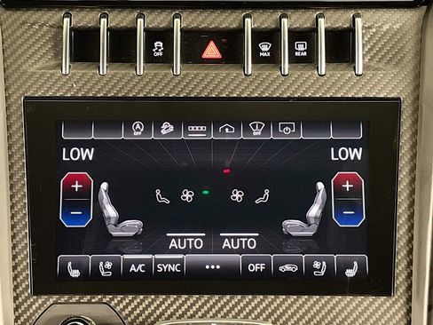 Used 2024 Lamborghini Urus Performante image 18