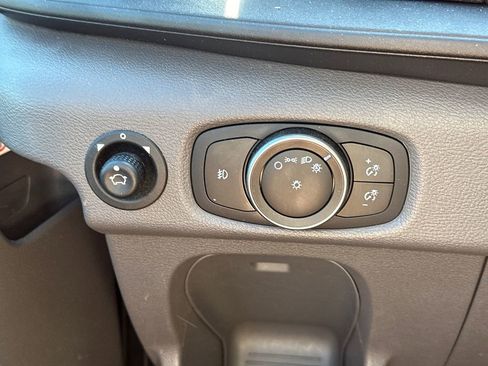 Used 2020 Ford Transit 250 Medium Roof w/ Load Area Protection Package RWD image 8