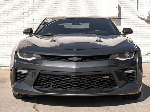 Used 2018 Chevrolet Camaro SS image 4