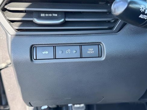 Used 2023 Nissan Altima 2.5 SV image 19