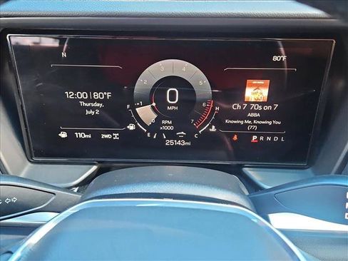 Certified 2025 GMC Terrain Elevation AWD/4WD image 11