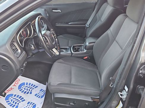 Used 2018 Dodge Charger SXT Plus image 11