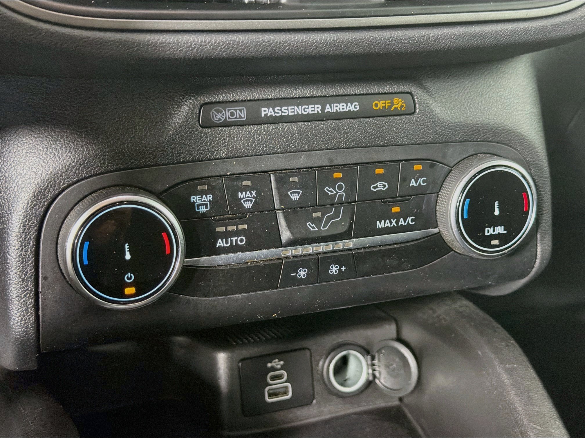 Used 2025 Ford Escape Active FWD image 23