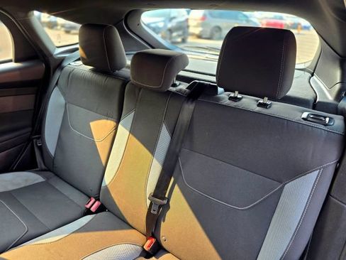 Used 2016 Ford Focus ST FWD image 38
