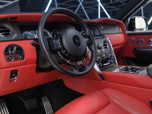 Used 2019 Rolls-Royce Cullinan AWD/4WD image 36