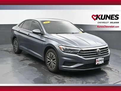 Used 2019 Volkswagen Jetta SE w/ Cold Weather Package