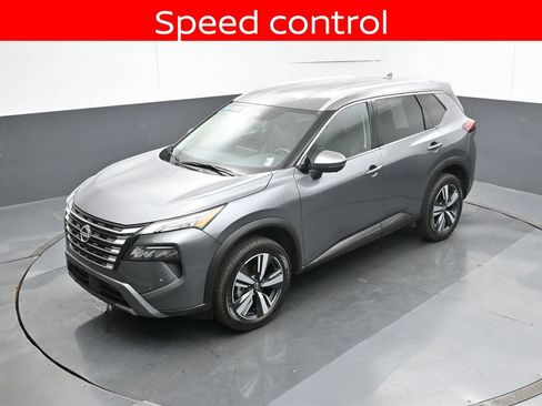 Used 2024 Nissan Rogue SL AWD/4WD image 46