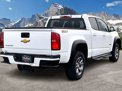 Used 2015 Chevrolet Colorado Z71 image 2
