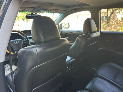 Used 2011 Lexus RX 350 2WD w/ Premium Pkg image 18