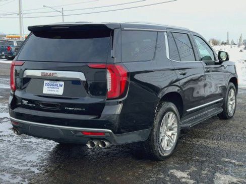 Used 2024 GMC Yukon Denali w/ Advanced Technology Package image 8
