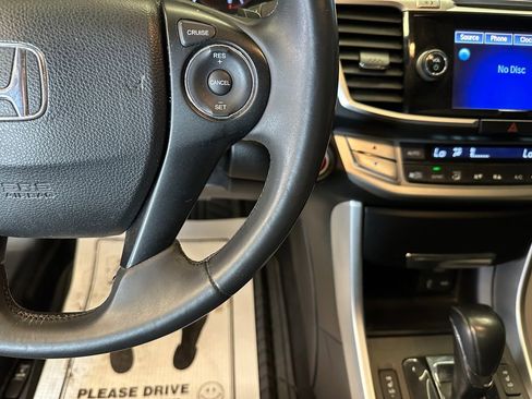 Used 2015 Honda Accord EX-L image 12