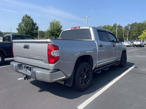 Used 2017 Toyota Tundra SR5 w/ SR5 Upgrade Package RWD image 6