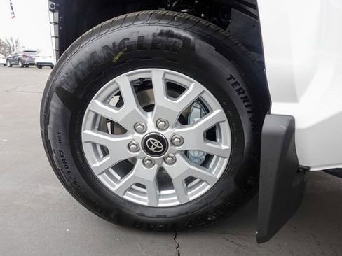 New 2026 Toyota Tacoma SR5 image 12