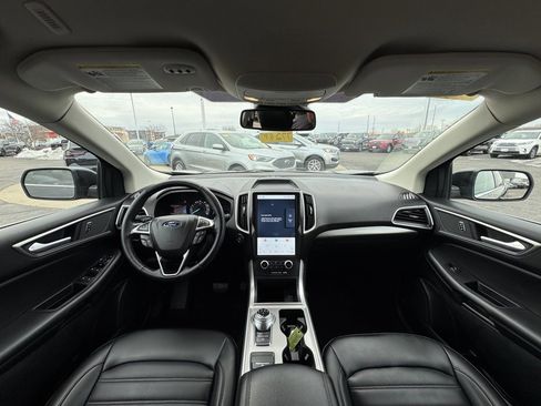 Certified 2024 Ford Edge SEL w/ Convenience Package image 17