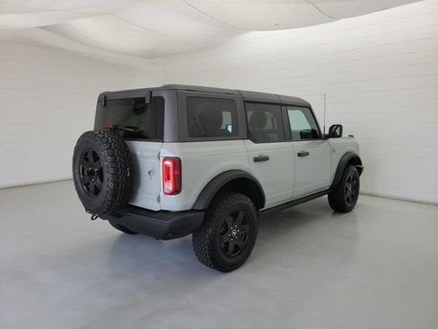 Used 2024 Ford Bronco Black Diamond AWD/4WD image 5