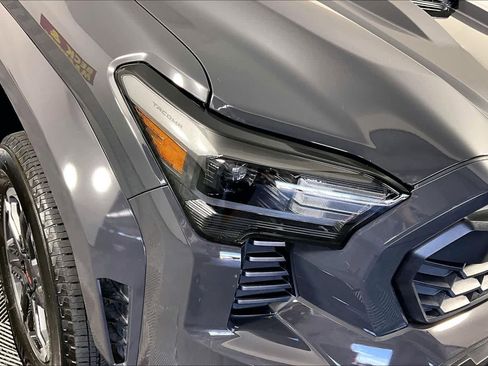 Used 2024 Toyota Tacoma TRD Sport image 25