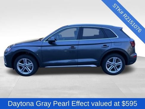 Used 2024 Audi Q5 e Premium Plus w/ Premium Plus Package image 4