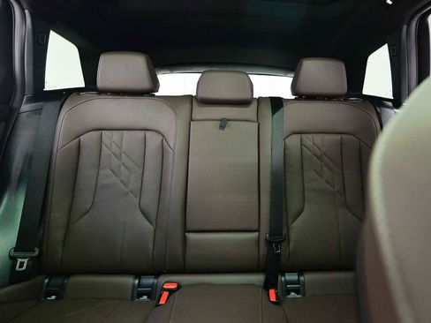 Used 2025 BMW X3 xDrive30i w/ Premium Package AWD/4WD image 9